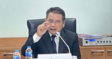 ปทุมธานี 3 สมาคมองค์กรปกครองส่วนท้องถิ่น แถลงจุดยืนต่อมติ ก.กลาง โยนเผือกร้อน เรื่องเพิกถอนบัญชีผู้ทุจริตสอบ เพื่อกำหนดทิศทางปฏิบัติงานทั่วประเทศ 