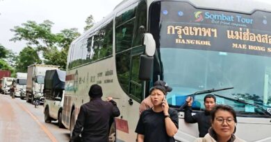 แม่ฮ่องสอน แม่สะเรียงยังอ่วมทางหลวงหลักดินไหลไม้ล้มปิดทาง ทางเชื่อมต่อหมู่บ้านถูกตัดขาด