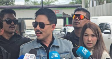 นนทบุรี ทนายตั้มบ้าพลัง บุก G Live Studio ลุยตรวจแอร์บริจาค สตง.–โฟร์คลิฟท์ ปริศนา เตรียมยื่น DSI พรุ่งนี้