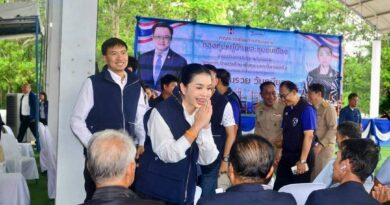 รมต.สุขสมรวย“ ขับเคลื่อนกองทุนหมู่บ้าน จ.จันทบุรี พร้อมรับฟังปัญหาชาวสวนผลไม้ เตรียมสนับสนุนการจัดการน้ำภาคการเกษตรให้เดินหน้าอย่างมีประสิทธิภาพ
