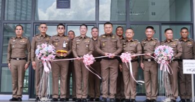 “พล.ต.อ.กรไชยฯ” ยกระดับคุณภาพชีวิตตำรวจ ส่งมอบอาคารที่พักอาศัยข้าราชการตำรวจหน่วยงานที่มีที่ตั้งอยู่ในพื้นที่เมืองทองธานี 