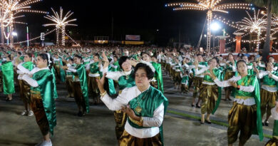 ชาวเมืองมะขามหวานกว่า 4,500 คนพร้อมใจรำถวาย”พระพุทธมหาธรรมราชา”พระคู่บ้านคู่เมือง งานประเพณีหนึ่งเดียวในโลก “อุ้มพระดำน้ำ” ประจำปี 2569 อย่างยิ่งใหญ่อลังการ วันที่ 9 ตุลาคม 2569 เวลา 18.00 น.ศรัณยู มีทองคำ ผู้ว่าราชการจังหวัดเพชรบูรณ์